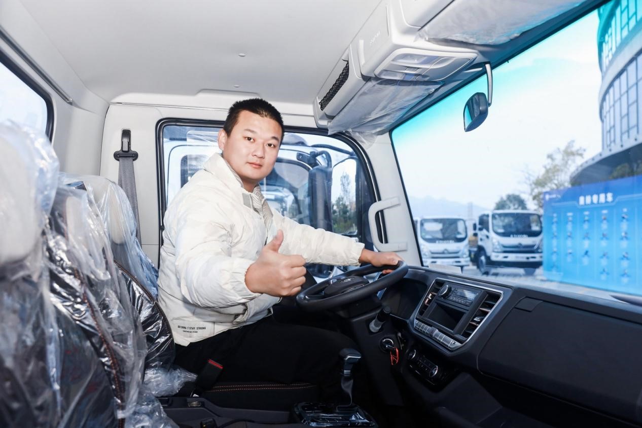 洋葱商用车十堰4.jpg